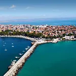 Sofia Family Hotel 3*